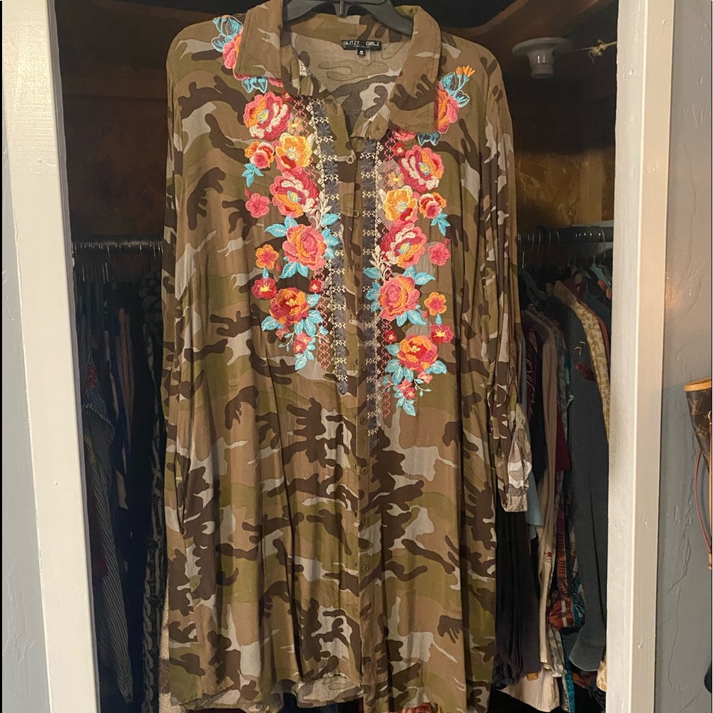 Glitzy Girlz embroidered dress